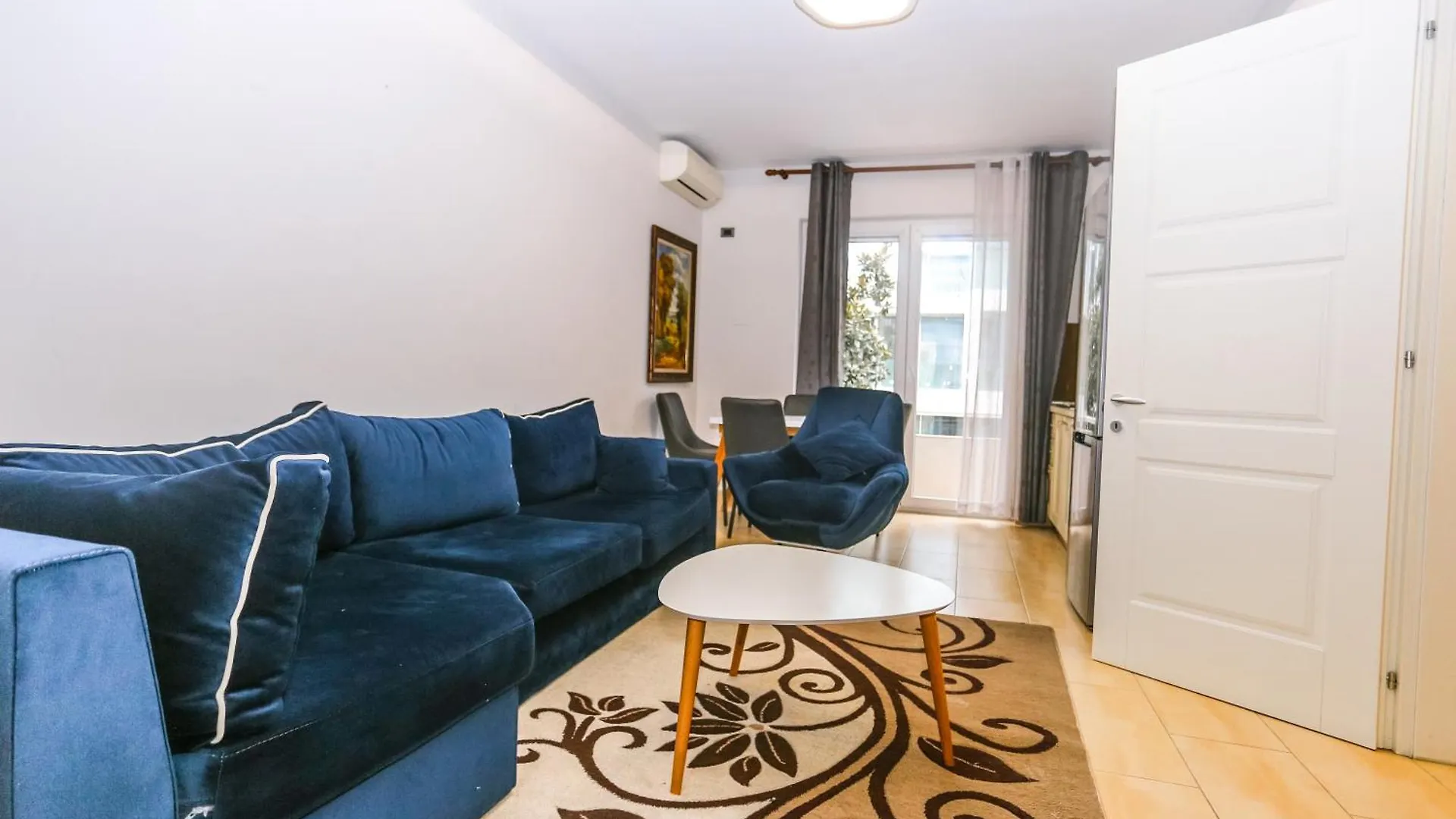 Viatirana By Shqiptrip Apartment Tirana